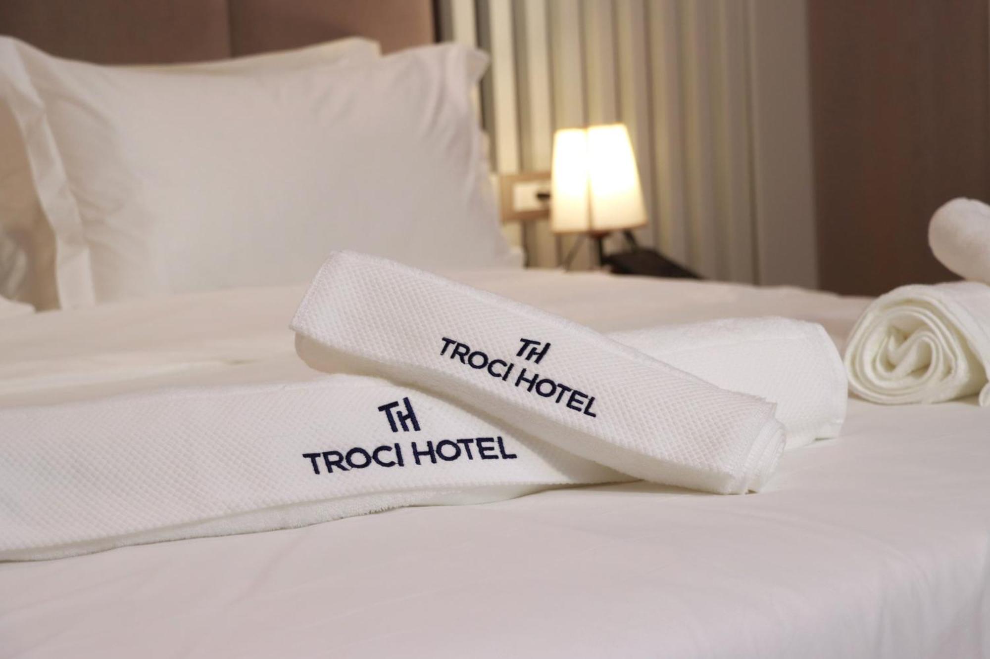 Troci Hotell Kamez